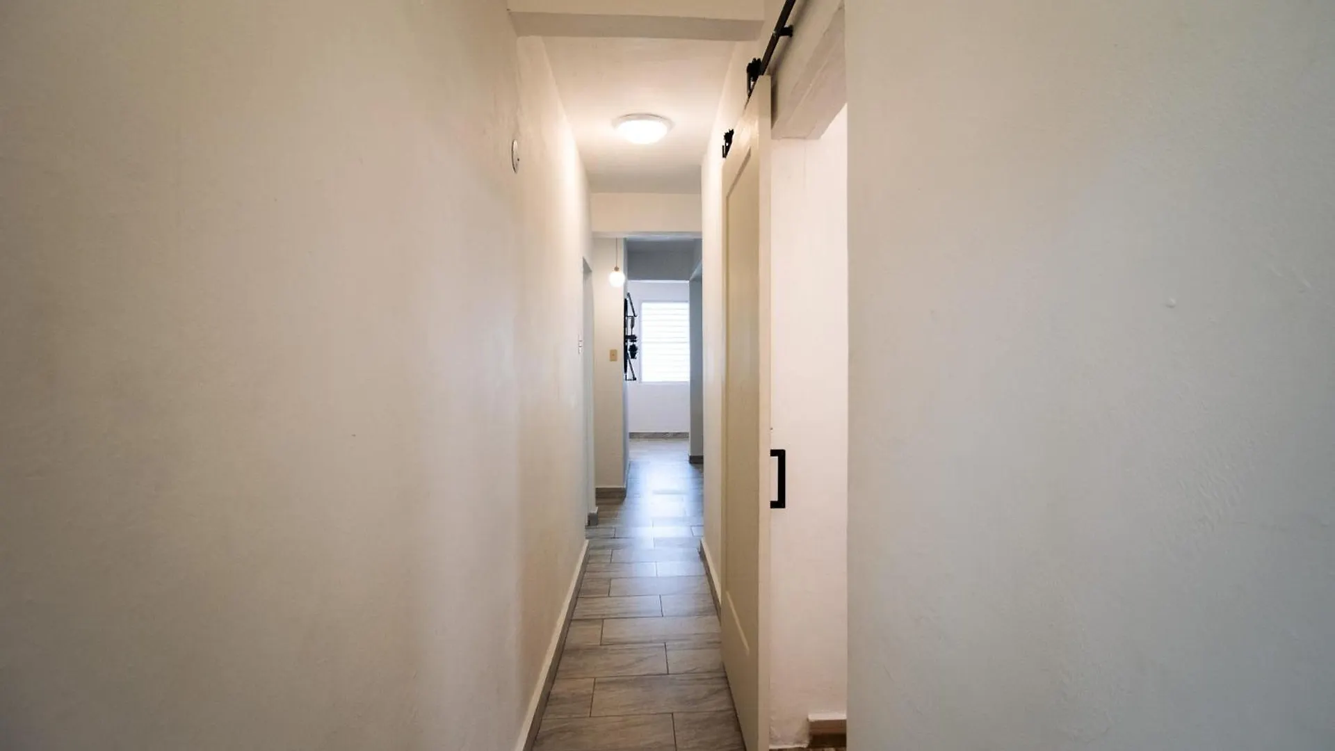 דירה Entire Vacation Home In San Juan - Fits 10